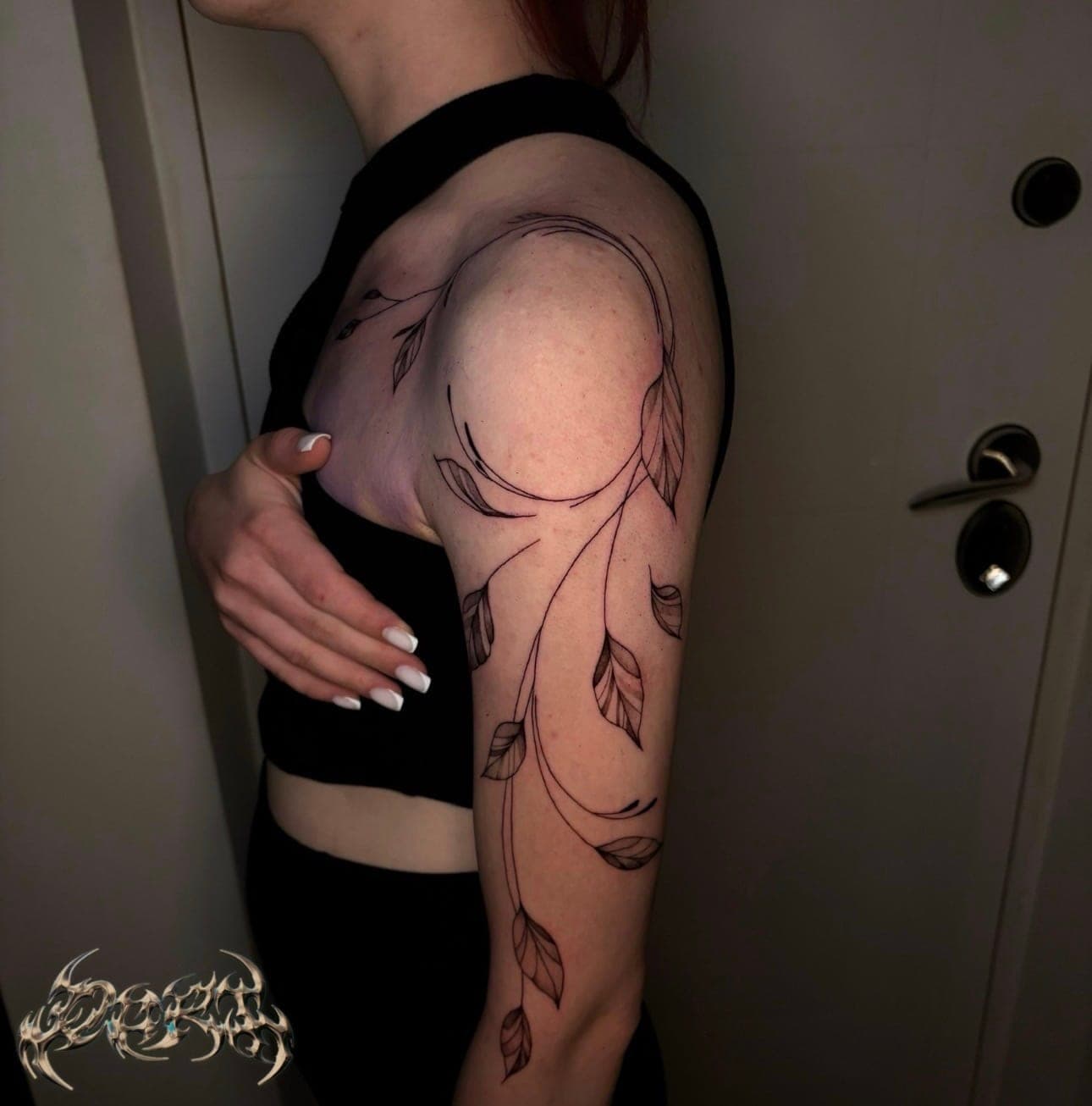 Fineline tattoo