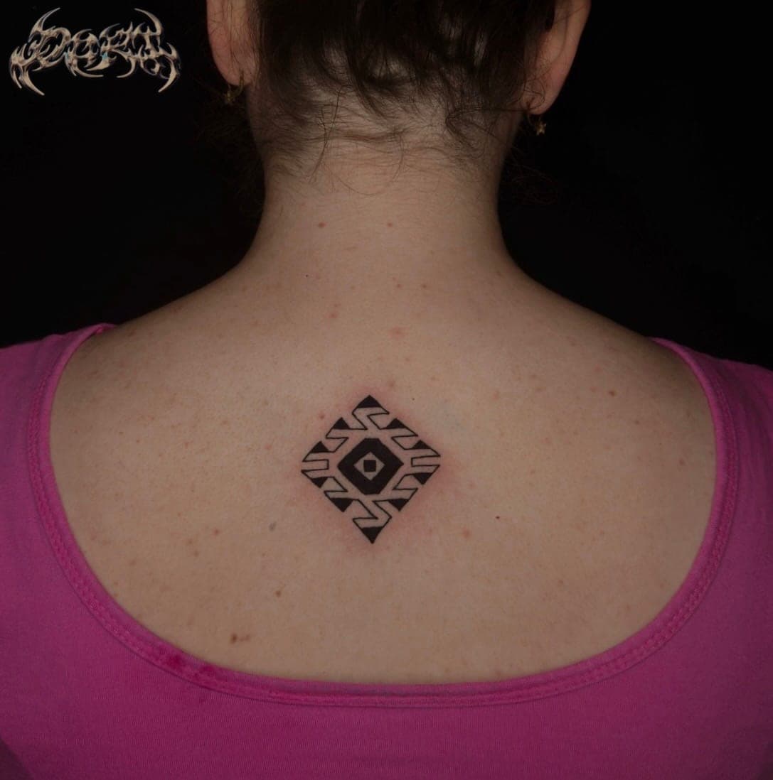 Fineline tattoo
